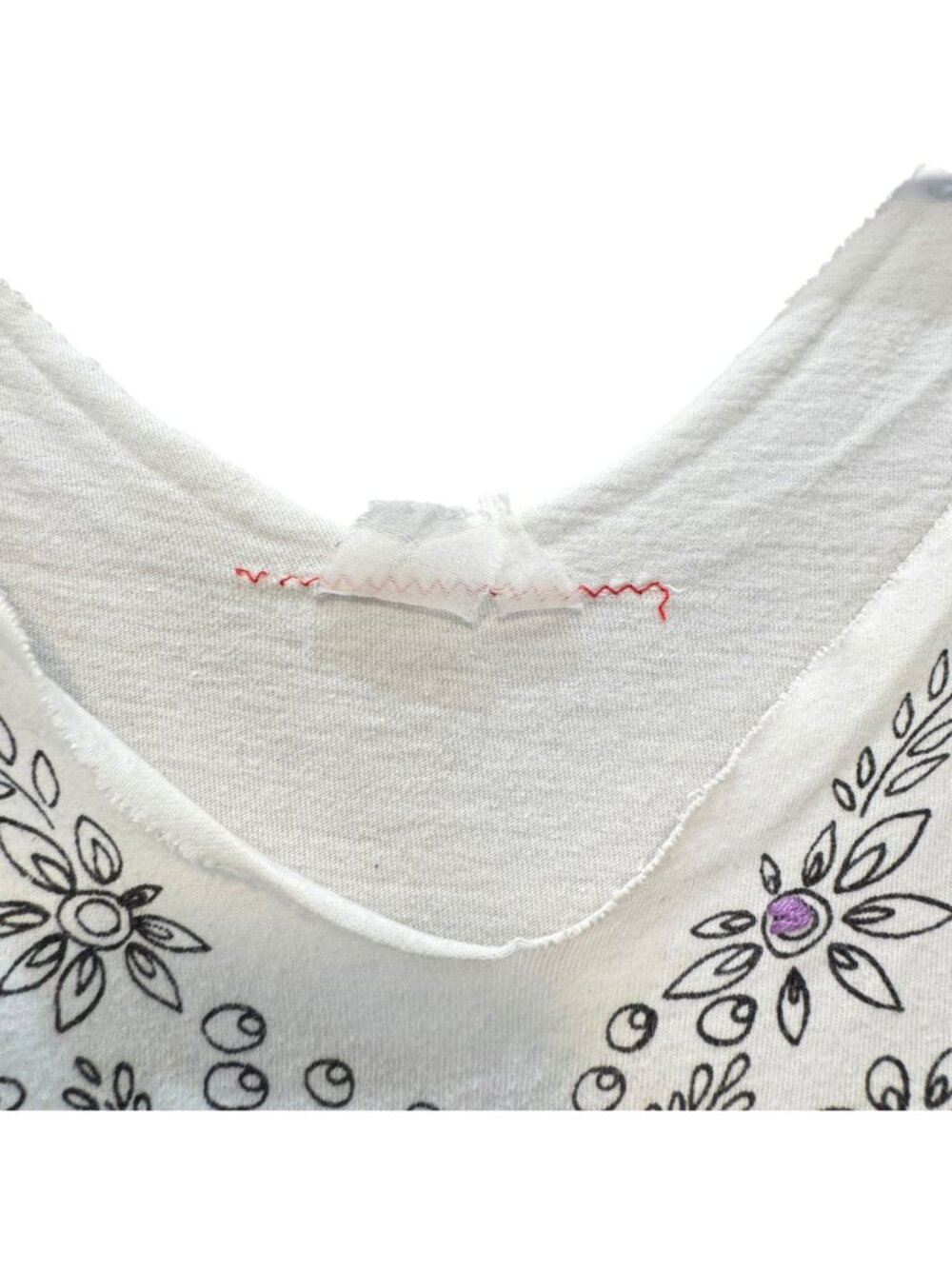 Vintage Y2K Embroidered White Tank Top Retro Festival Tattoo Distressed Size M - Picture 7 of 9